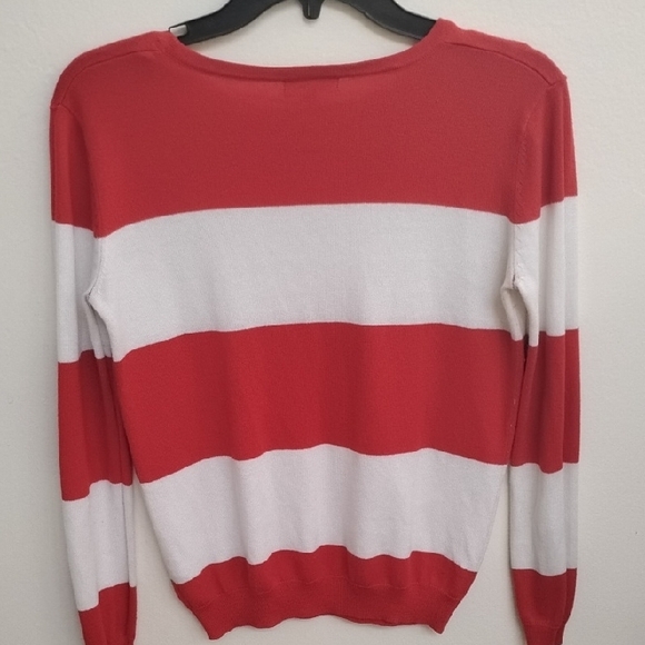Timing Red and White Striped Crew Neck Sweater - Picture 7 of 11